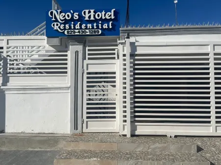 Neo’s Hotel
