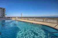 Oceanfront Oasis w/ Deck and Resort Beach Access! - Beach