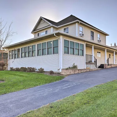 Lakefront Romulus Retreat w/ Private Dock!