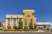 Comfort Suites Longmont - que admiten mascotas