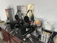 Super 8 by Wyndham Cedar Falls IA - University