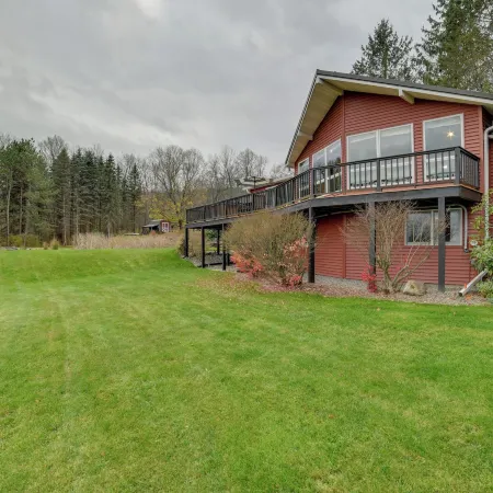 Spacious Finger Lakes Home w/ Mountain Views