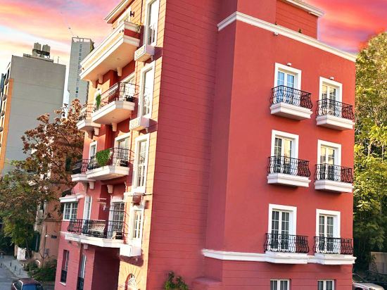 Comfy Apart Hotel