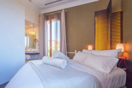 Hotel Hostal Cuba Отели рядом с достопримечательностью «Университет Балеарских островов»