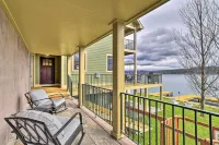 Charming Home on Keuka Lake w/ Dock & Fire Pit! -  Privatzimmer