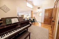 Engen Hus Bed and Breakfast Hotels in Cottonwood Heights