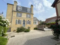 The "Haut les Cœurs" House Hotel in zona Sword Beach