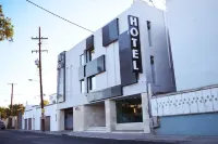 Hotel Ht Ole Hotels near CENTRO COMERCIAL "Alicia"