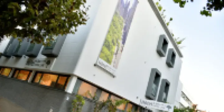 Best Western Plus Central Park Hotel Hotels in der Nähe von Flughafen La Rochelle