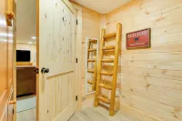 Secluded Murphy Vacation Rental w/ Private Hot Tub - Wifi