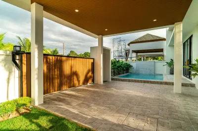 Narinsaya Pool villas Các khách sạn ở Nai Yang Beach