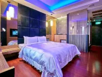 Gold Motel Hotels in Changhua