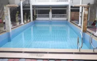 Votel Hotel De'Pratnya Kediri Hotels in Ngasem