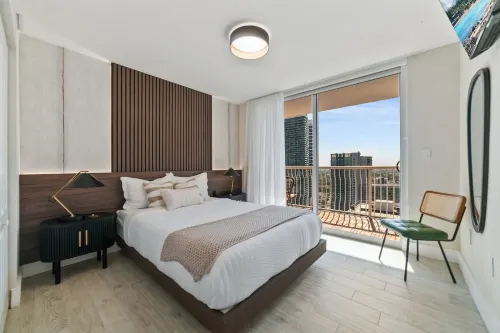 Brickell Highrise: City & Ocean Views/Gym/Pool