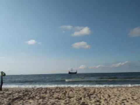 雷瓦爾的公寓，近藍旗海灘