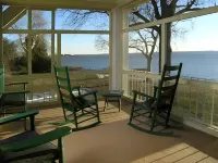 Sandaway Suites & Beach Hotels in Cambridge