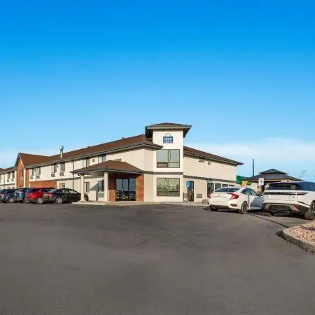 Days Inn by Wyndham Mitchell SD