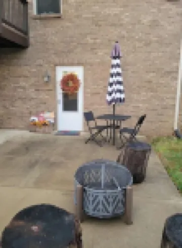 Beautiful farm stay apartment, rural Georgetown KY