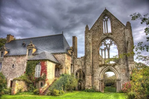 Hôtel Le Goas Plat Hotels in Paimpol