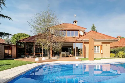 M Taj13 Madrid Chalet de Lujo con Piscina Gim Các khách sạn ở Aravaca