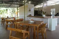 Ashiyana Cliff & Beach Resort by Onespace - breakfast