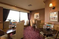 Premier Inn Doncaster Central