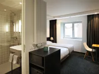 Hotel Van Belle Hotels near Midi District