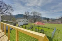 Scenic Home on the Delaware River, Pet-Friendly! - Pet friendly