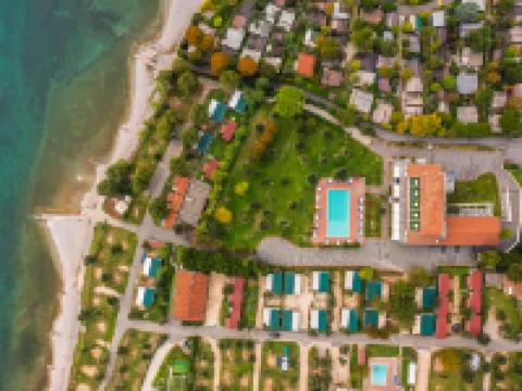 Hotel Villa Paradiso Suite モニーガ・デル・ガルダのホテル