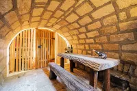 Spacious Vacation Apartment Also for Families. Hotels in Budaorsi