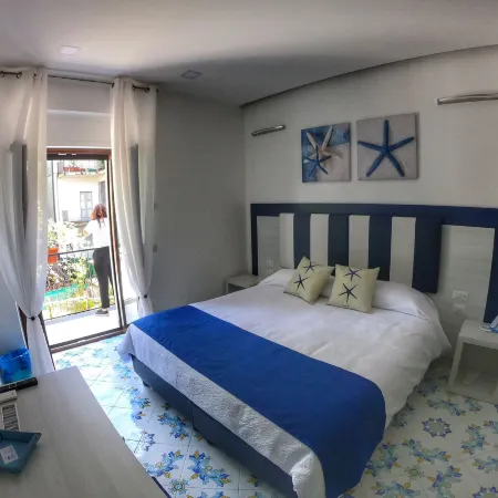 Costa Blu