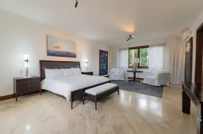 Casa De Campo - Stunning Mansion Walking Distance to the Beach Отели в г. 