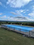 Blue Bear Inn - parking
