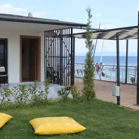Address Küçükkuyu