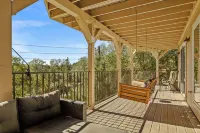 Bearfoot Lodge Near Hiking & Skiing! - 4-Star