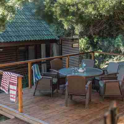Thunzi Bush Lodge Hotel Exterior