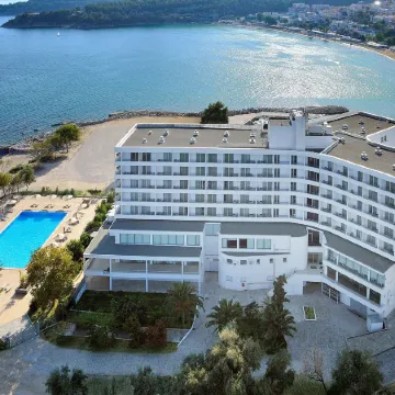 Lucy Hotel