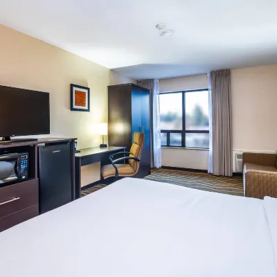 Quality Inn Hotels near Barrie Molson Centre