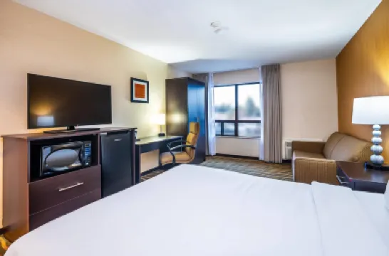 Quality Inn Hotels in Simcoe County
