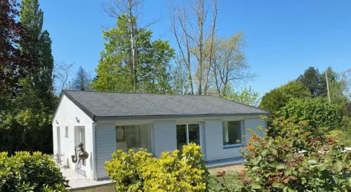 Villa with garden and private parking Hôtels à : Halluin