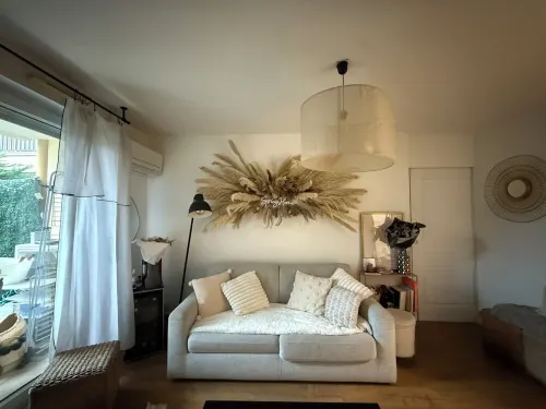 Le Vinci F2 cosy and garden Hotels in Lattes