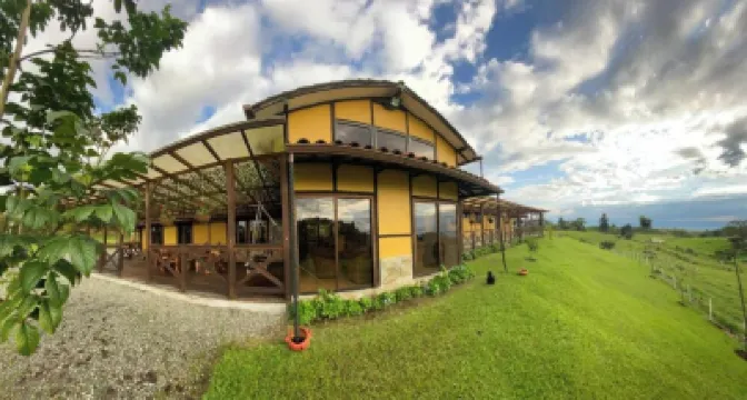 Dharma Biotherapy Hotel Hoteles en 