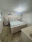 Beach House, Palm trees 🌴 and Relaxing environment!<br>