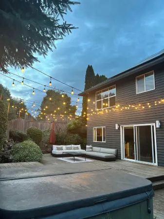 4 Bedroom Serene Escape for the Family with Dedicated Office and Loft Office