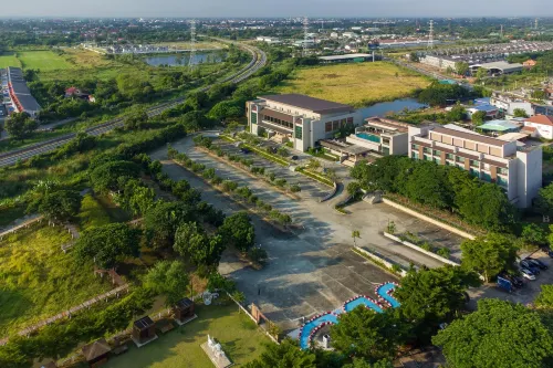 The Cavalli Casa Resort Hotels in Nakhon Luang