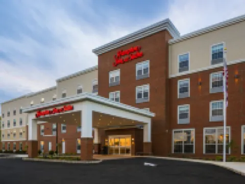 Hampton Inn & Suites Bridgewater Hotels in Bridgewater