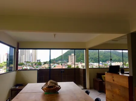 spacious townhouse, great location