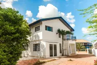 Stunning 3 bedroom Villa with Private Pool & Garden