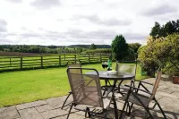 Garth Cottage-spacious family and dog friendly, two bedrooms both with ensuites.