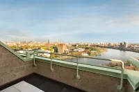 DoubleTree Suites by Hilton Hotel Boston - Cambridge - Scenic